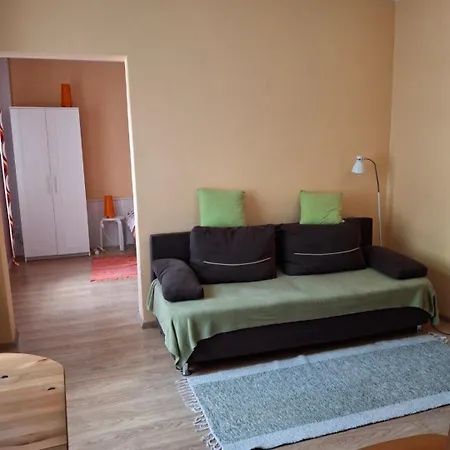 Arens Rent Kiriku 1 Lägenhet